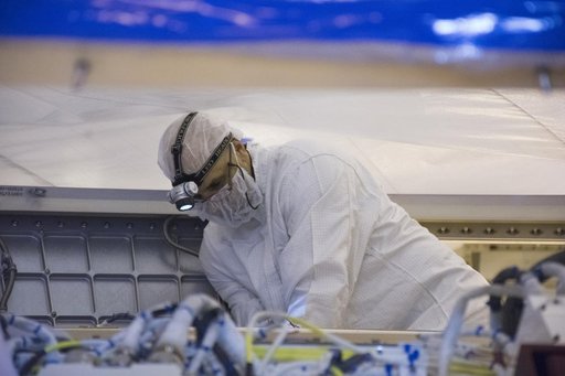InSight Battery Installation