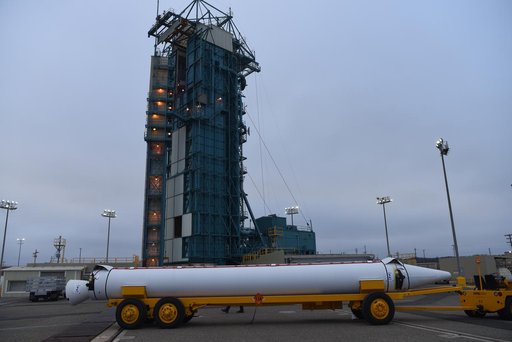Delta II ICESat-2 SRM Lift and Mate