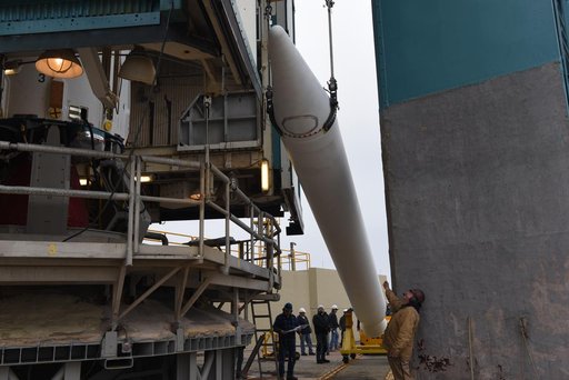 Delta II ICESat-2 SRM Lift and Mate