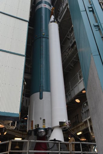 Delta II ICESat-2 SRM Lift and Mate