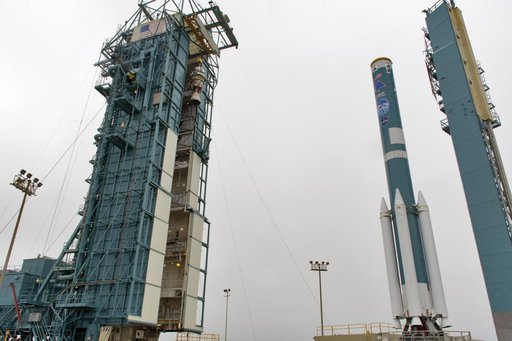 Delta II ICESat-2 Second Stage Lift and Mate