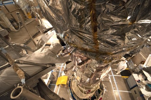 Delta II ICESat-2 Encapsulation Preps