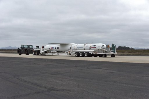 Pegasus ICON Rollout to Hotpad, Mate to L-1011