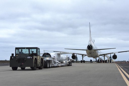 Pegasus ICON Rollout to Hotpad, Mate to L-1011