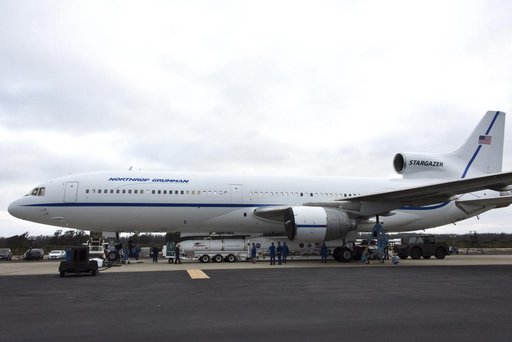 Pegasus ICON Rollout to Hotpad, Mate to L-1011