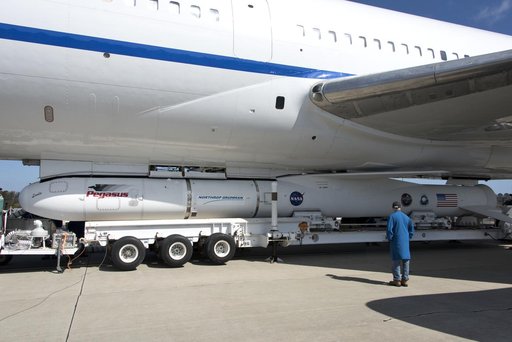 Pegasus ICON Rollout to Hotpad, Mate to L-1011