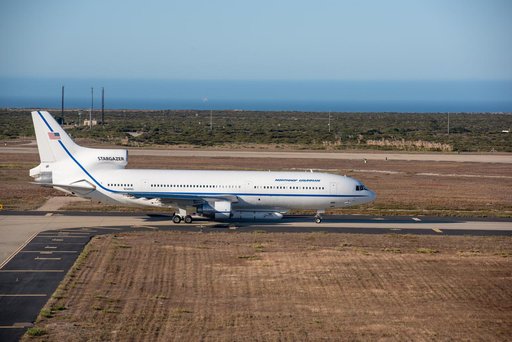 Pegasus ICON Takeoff from VAFB
