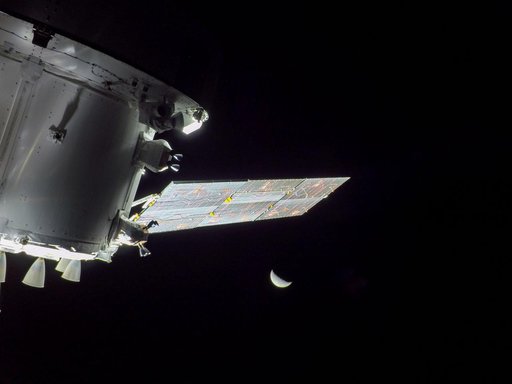 Flight Day 9: Orion Looks Back at Moon