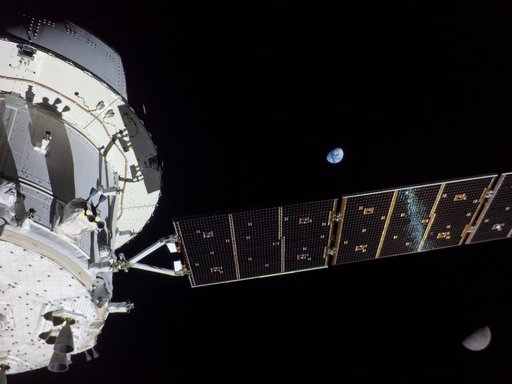 Flight Day 13: Earth, Array, and Moon
