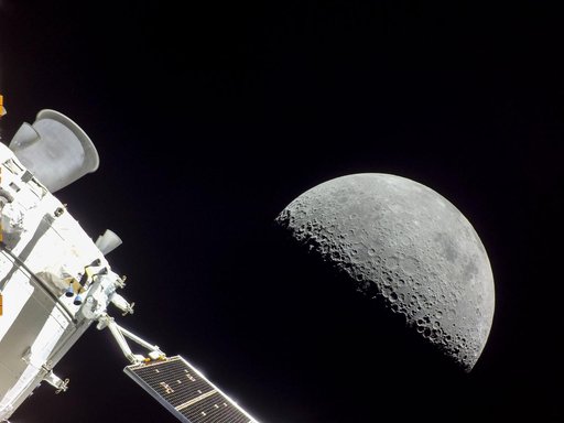 Flight Day 20: Orion and Our Moon