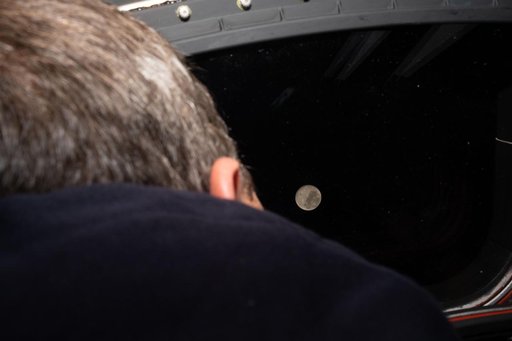 Artemis II Approaches the Moon