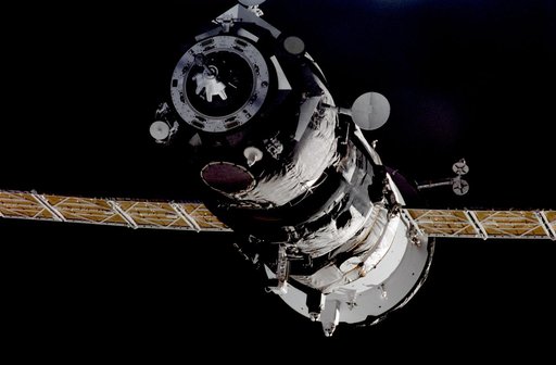 Progress re-supply ship