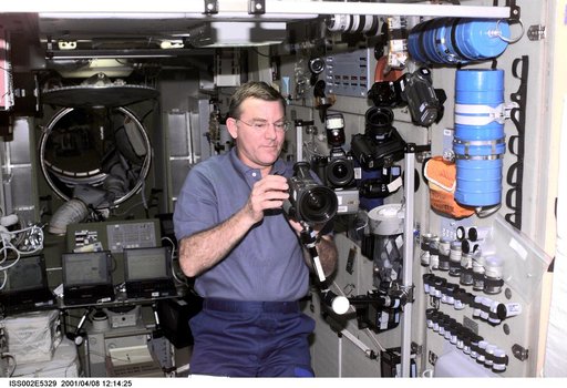 Voss with video camera in Service Module
