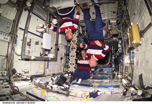 Sturckow, Barry and Forrester work in the U.S. Laboratory
