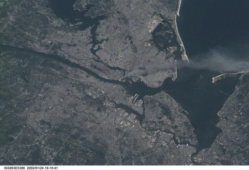 Earth observation images of New York City taken during the Expedition Three mission
