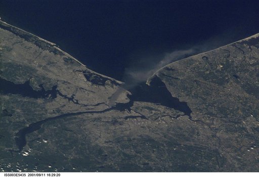 Earth observation images taken during the Expedition Three mission