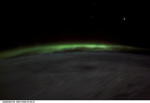 Earth observation of an aurora taken during the Expedition Three mission