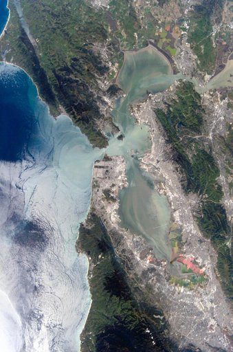 Earth Observations taken during Expedition Four