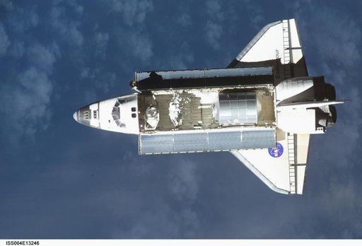 Endeavour on approach to ISS for mission STS-111 UF2 / Expedition Four
