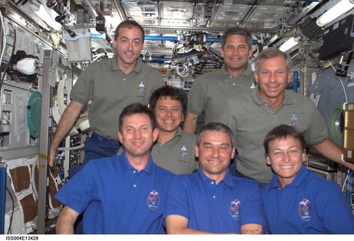STS-111 UF2 / Expedition Five group portrait in U.S. Lab