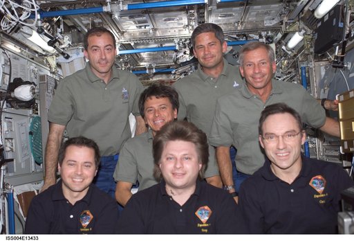 Expedition Four / STS-111 UF2 group portrait in U.S. Lab