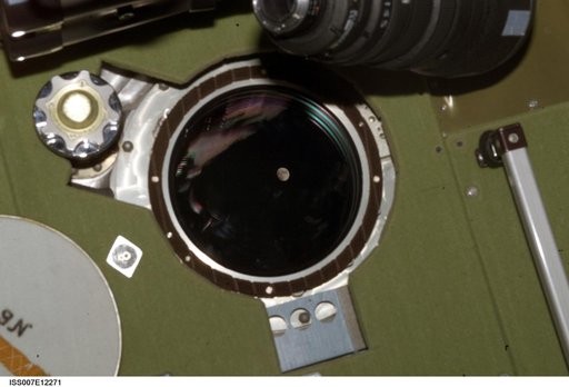 iss007e12271