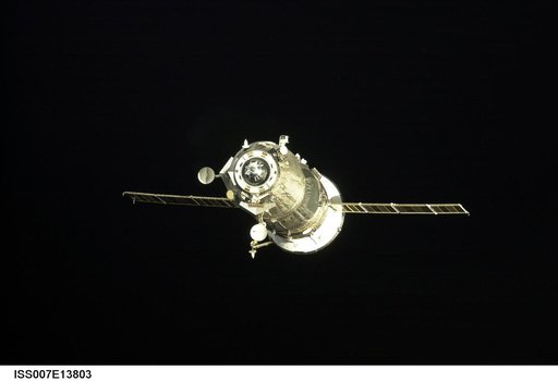 Progress 12P approaching ISS