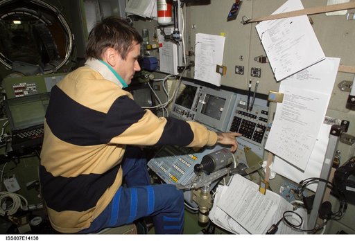 Expedition Seven Malenchenko at Simvol-Ts controls in Zvezda module