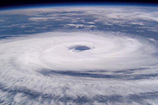 Crew Earth Observations (CEO) of Cyclone Oscar in the Indian Ocean taken during Expedition 8