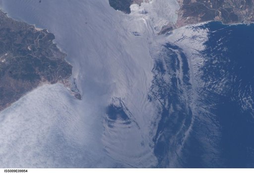 Crew Earth Observations (CEO) taken during Expedition 9