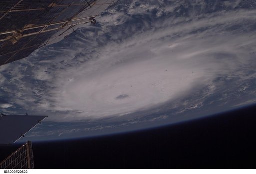 iss009e20622