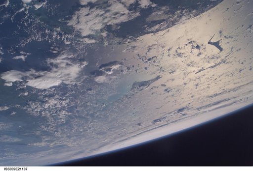 iss009e21107