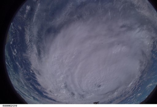 iss009e21210