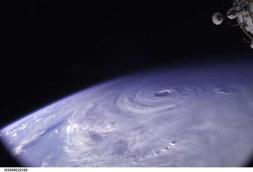 iss009e22160