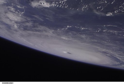 iss009e22821