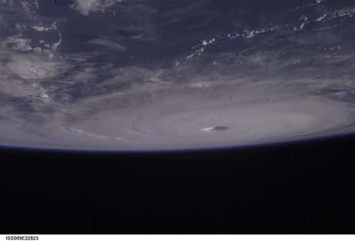 iss009e22823