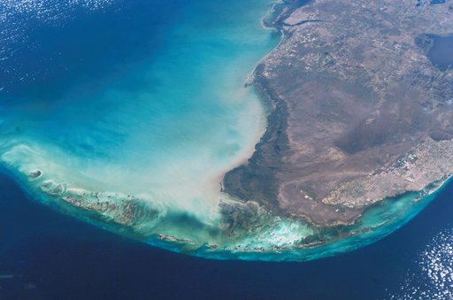 Earth Observations taken by the Expedition 10 crew
