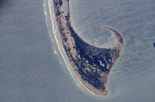 Earth Observations taken by the Expedition 10 crew