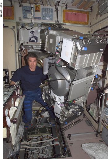 Krikalev during TVIS IFM