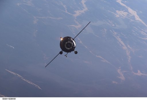 Progress M-53 (18P) approaches the ISS during Expedition 11