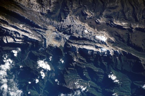Earth observation taken by the Expedition 11 crew