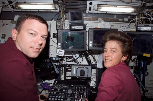 Kelly and Lawrence in Destiny Laboratory module during berthing of MPLM