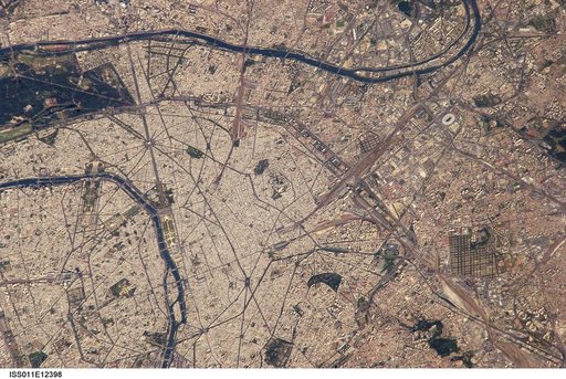 Earth Observation taken by the Expedition 11 crew