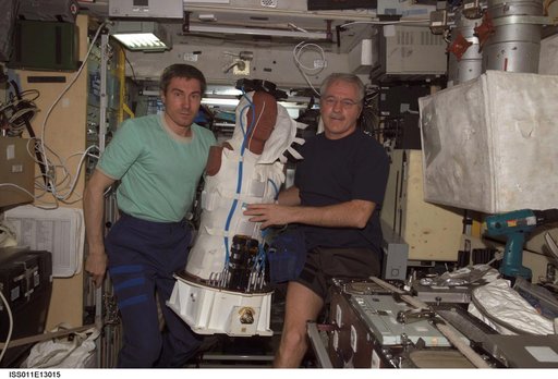 Krikalev and Phillips with the Matryoshka payload system