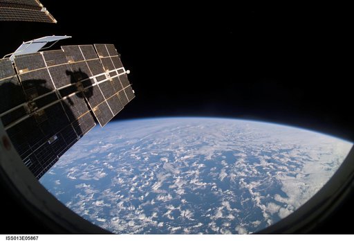 Earths horizon taken by Expedition 13 crew member