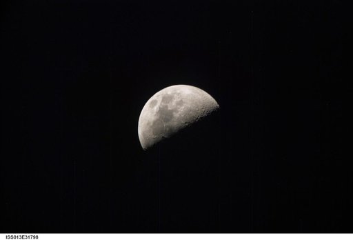 Earth Observations taken by the Expedition 13 crew