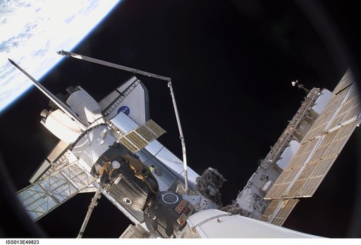 Space Shuttle and Soyuz docked to the ISS during Expedition 13