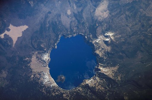Earth Observations taken by the Expedition 13 crew