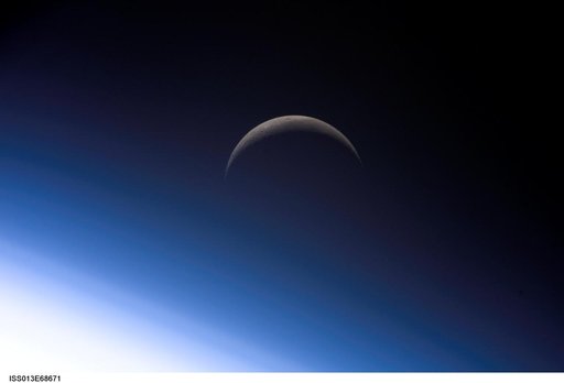 Earth Observations taken by the Expedition 13 crew