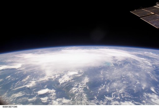 Earth Observations taken by the Expedition 13 crew